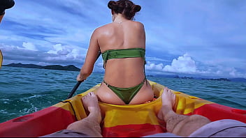 hd похотливая цыпочка прыгает на члене в каяке дикая история из таиланда porn