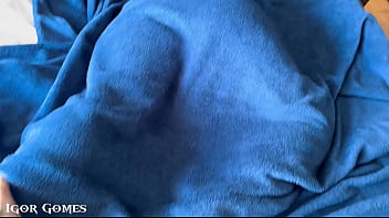hd i got home and caught my best friend lying naked waiting for me she asked me to eat her ass until she couldnt stand porn