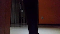 hd video slut showing her ass in the hotel hallway porn