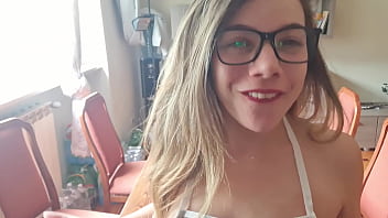 hd hot girl cleans for her neighbor and shows her ass at the end porn