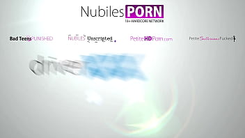 hd horny stepmom jennifer white falls for stepsons dick trap s21e6 porn