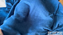 hd я разбудил соседа по комнате пощечиной и палкой на кухне porn