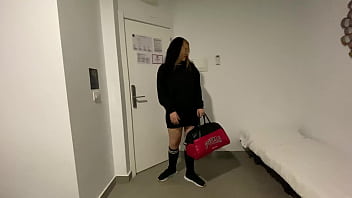 hd version i meet my friend in the shower and i fuck her hard porn