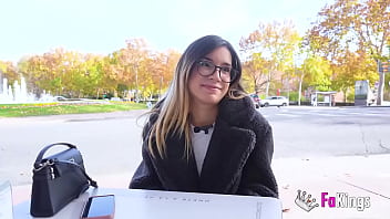 hd латиноамериканская певица меган лав влюблена в мужчин повзрослее и у нас есть для нее секс втроем porn
