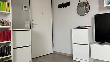 hd blonde slutty wife gets fucked by the delivery guy porn