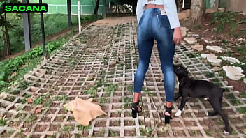 hd skinny girl couldnt resist when she saw it porn