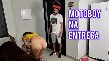 hd slut alone at home receives delivery boy wearing just a bath towel porn