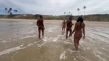hd friends like to fuck on the beach to admire nature porn