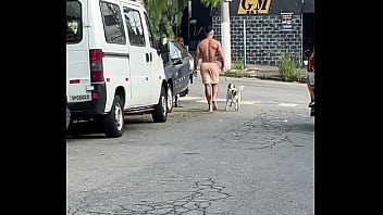 hd нашел на улице одаренного черного парня и привел его домой чтобы трахнуть porn