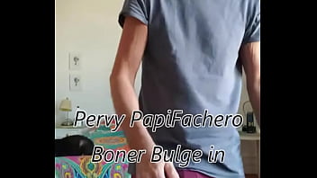 hd извращенец papifachero пытается согреться зимой потирая свой отцовский стояк в шортах n2n и розовых стрингах bulge porn