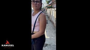 hd señora en la calle acepta darle una mamada a un desconocido a cambio de dinero y termina con el culo lleno de semen porn