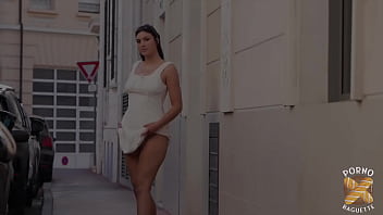 hd laury divine brunette gets fucked properly porn