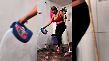 hd my wife is the one who cleans the house and i end up fucking her united states american porn